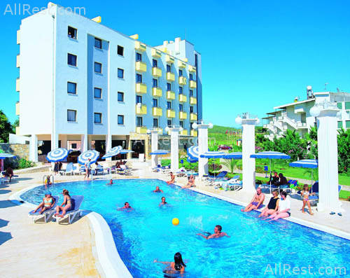Club Aqua Plaza 2